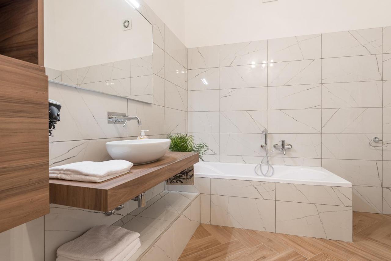 Classic Chic - Citta Alta